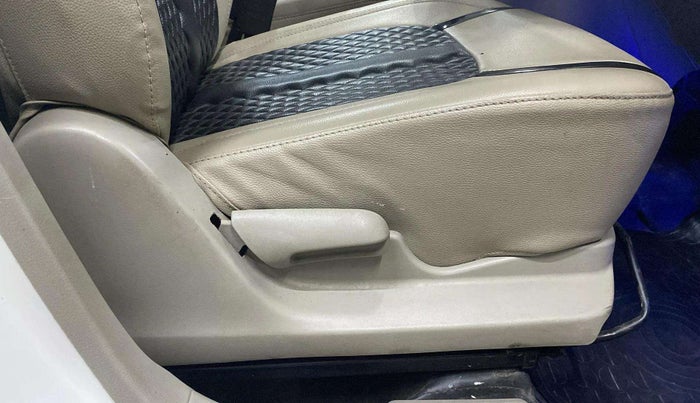 2017 Maruti Celerio VXI, Petrol, Manual, 60,238 km, Driver Side Door Panels Control