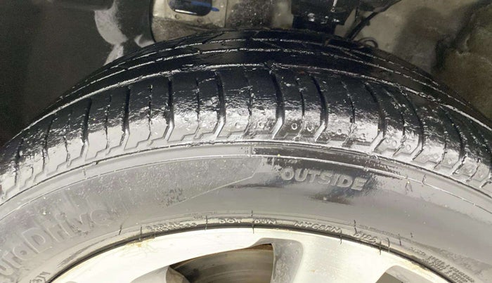 2017 Hyundai Elite i20 ASTA 1.2, Petrol, Manual, 98,421 km, Left Front Tyre Tread