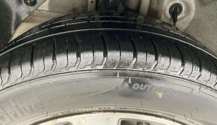 2017 Hyundai Elite i20 ASTA 1.2, Petrol, Manual, 98,421 km, Right Rear Tyre Tread