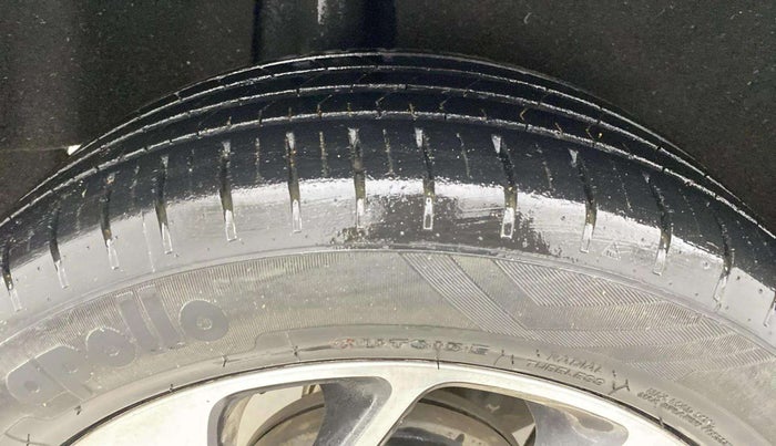 2020 Maruti Baleno ZETA PETROL 1.2, Petrol, Manual, 55,583 km, Right Rear Tyre Tread
