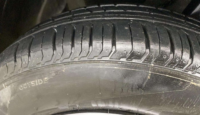 2024 Tata PUNCH PURE MT, Petrol, Manual, 8,923 km, Left Rear Tyre Tread