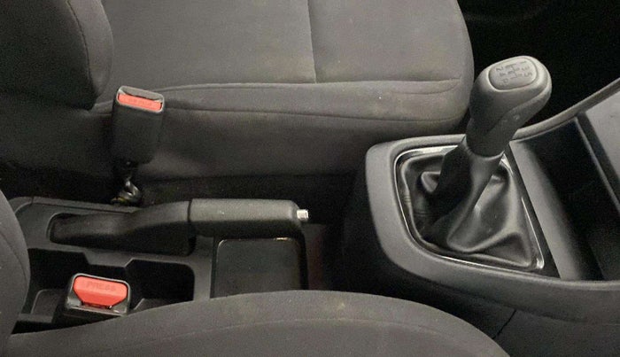 2024 Tata PUNCH PURE MT, Petrol, Manual, 8,923 km, Gear Lever