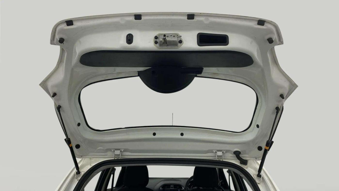 2020 Tata Tiago XZ PETROL, Petrol, Manual, 26,983 km, Boot Door Open