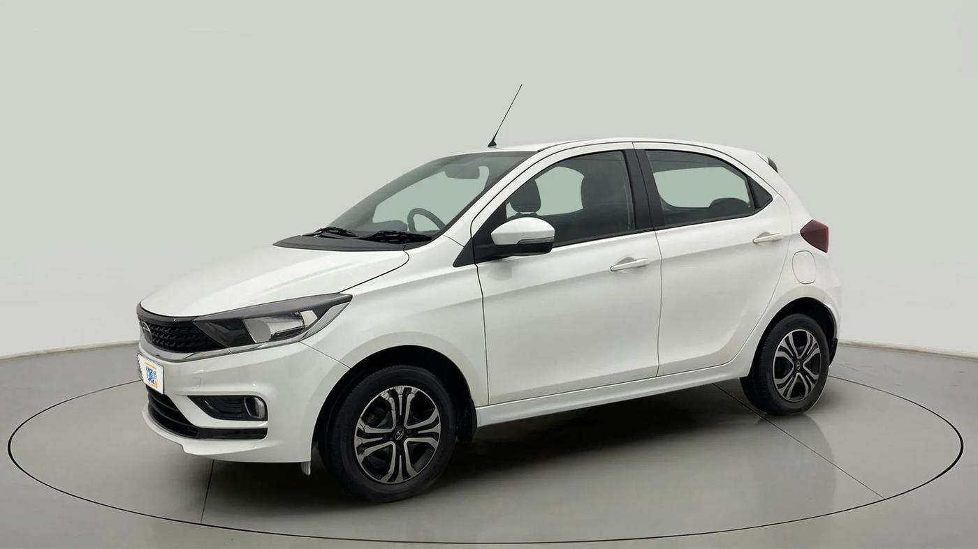 2020 Tata Tiago XZ PETROL, Petrol, Manual, 26,983 km, Left Front Diagonal
