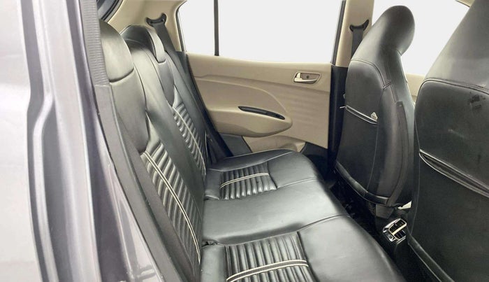2018 Hyundai NEW SANTRO ASTA MT, Petrol, Manual, 38,853 km, Right Side Rear Door Cabin