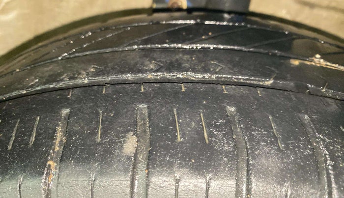 2020 Maruti Celerio ZXI (O), Petrol, Manual, 41,262 km, Right Front Tyre Tread