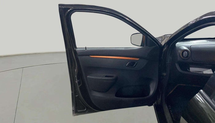 2018 Renault Kwid CLIMBER 1.0 AMT, Petrol, Automatic, 34,933 km, LHS Front Door