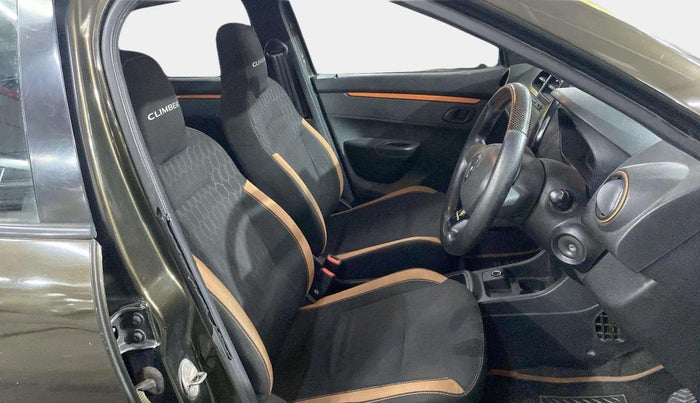 2018 Renault Kwid CLIMBER 1.0 AMT, Petrol, Automatic, 34,933 km, Right Side Front Door Cabin