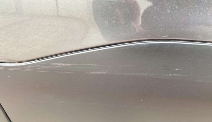 2022 Tata PUNCH PURE MT, Petrol, Manual, 29,199 km, Right rear door - Minor scratches