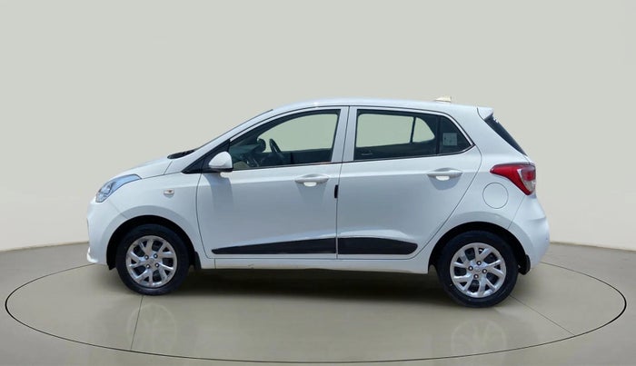 2017 Hyundai Grand i10 SPORTZ 1.2 KAPPA VTVT, Petrol, Manual, 59,557 km, Left Side