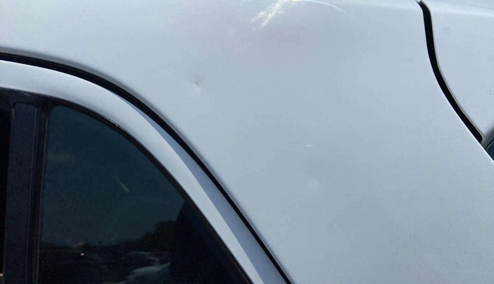 2017 Hyundai Grand i10 SPORTZ 1.2 KAPPA VTVT, Petrol, Manual, 59,557 km, Left C pillar - Slightly dented