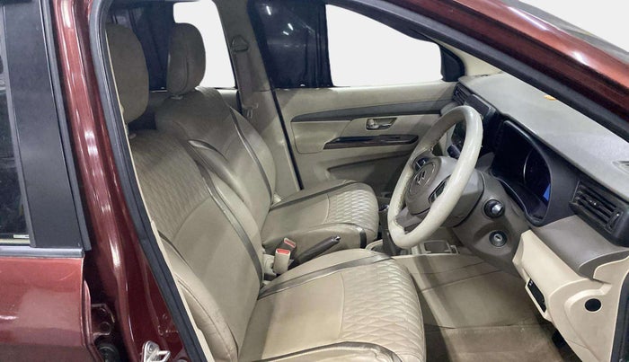 2019 Maruti Ertiga VXI SHVS, Petrol, Manual, 67,414 km, Right Side Front Door Cabin