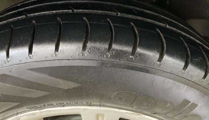 2017 Tata Tiago XZA PETROL, Petrol, Automatic, 80,359 km, Left Front Tyre Tread