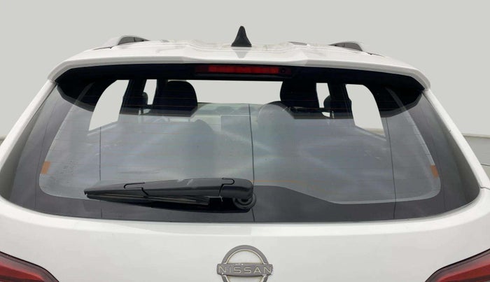2022 Nissan MAGNITE XV TURBO CVT, Petrol, Automatic, 42,468 km, Rear Windshield