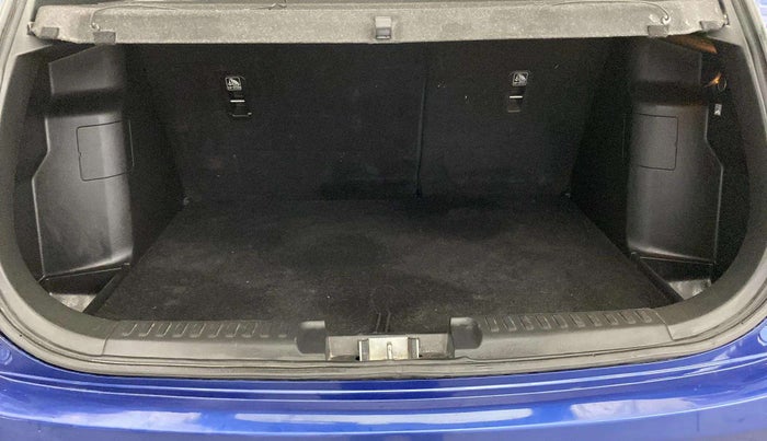 2021 Toyota URBAN CRUISER PREMIUM GRADE AT DUAL TONE, Petrol, Automatic, 36,745 km, Boot Inside