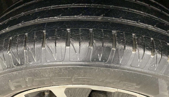 2021 Toyota URBAN CRUISER PREMIUM GRADE AT DUAL TONE, Petrol, Automatic, 36,745 km, Left Rear Tyre Tread