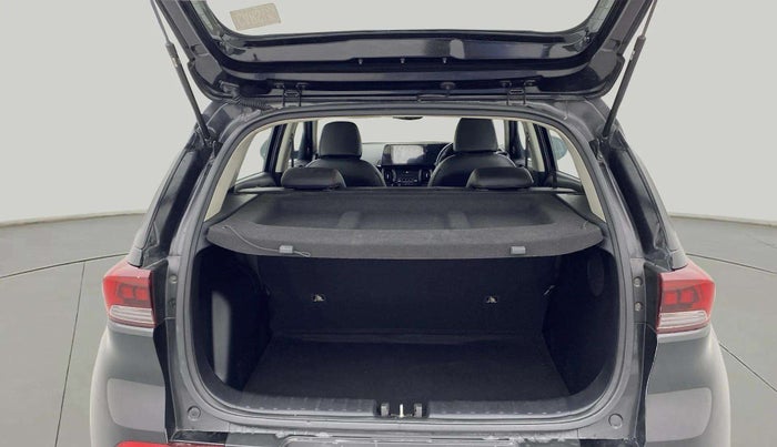2020 KIA SONET GTX PLUS 1.5 AT, Diesel, Automatic, 38,623 km, Boot Open Zoomed View