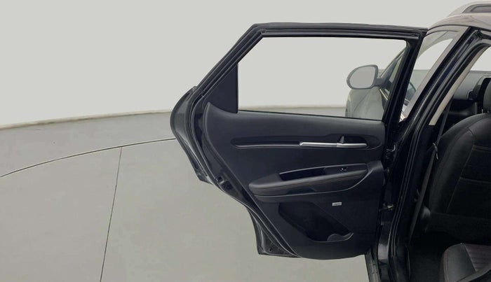 2020 KIA SONET GTX PLUS 1.5 AT, Diesel, Automatic, 38,623 km, LHS Rear Door