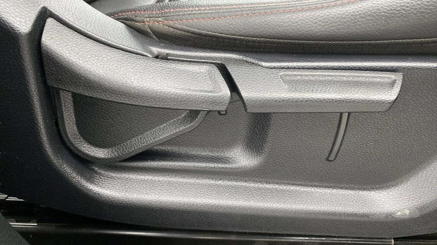 2020 KIA SONET GTX PLUS 1.5 AT, Diesel, Automatic, 38,623 km, Driver Side Adjustment Panel