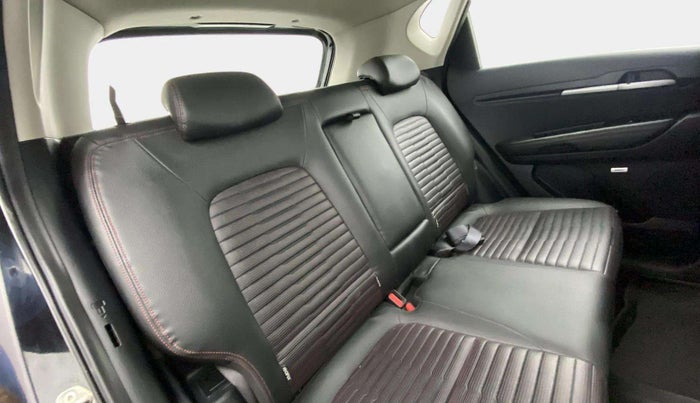 2020 KIA SONET GTX PLUS 1.5 AT, Diesel, Automatic, 38,623 km, Right Side Rear Door Cabin
