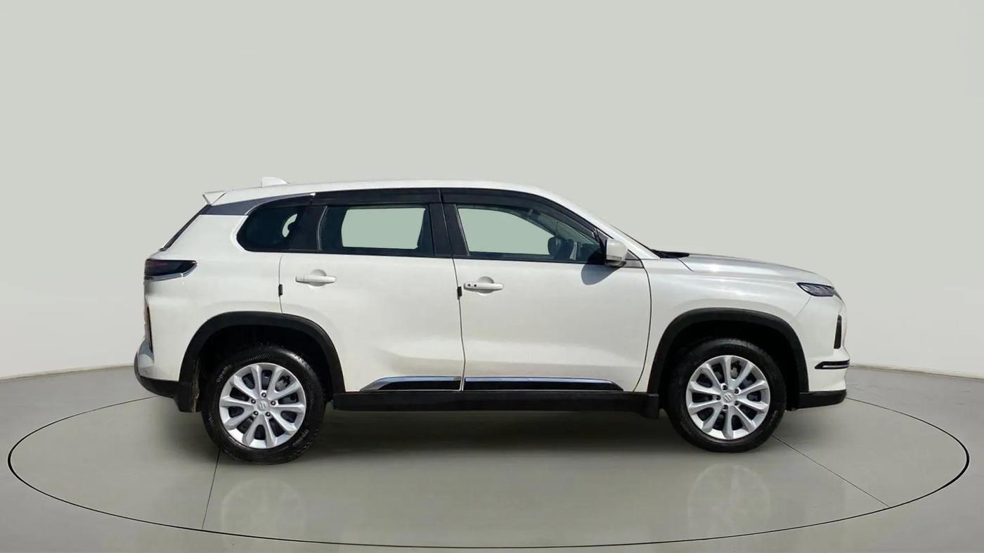 2022 Maruti Grand Vitara DELTA SMART HYBRID, Petrol, Manual, 49,589 km, Right Side
