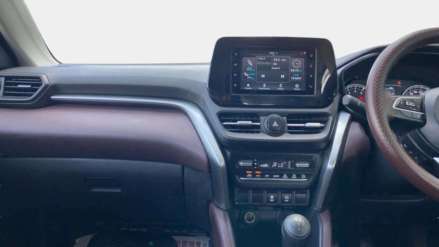 2022 Maruti Grand Vitara DELTA SMART HYBRID, Petrol, Manual, 49,589 km, Air Conditioner