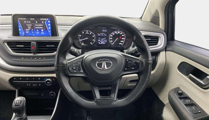 2022 Tata ALTROZ XZ PETROL, Petrol, Manual, 58,421 km, Steering Wheel Close Up