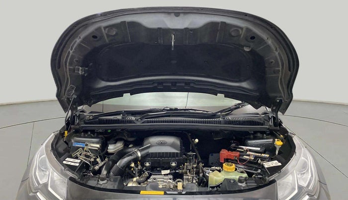 2022 Tata NEXON XE PETROL, Petrol, Manual, 18,288 km, Open Bonet