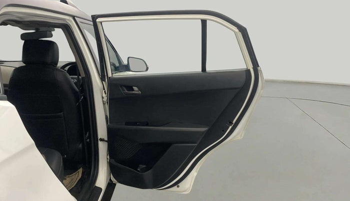 2017 Hyundai Creta SX PLUS AT 1.6 DIESEL, Diesel, Automatic, 84,591 km, RHS Rear Door