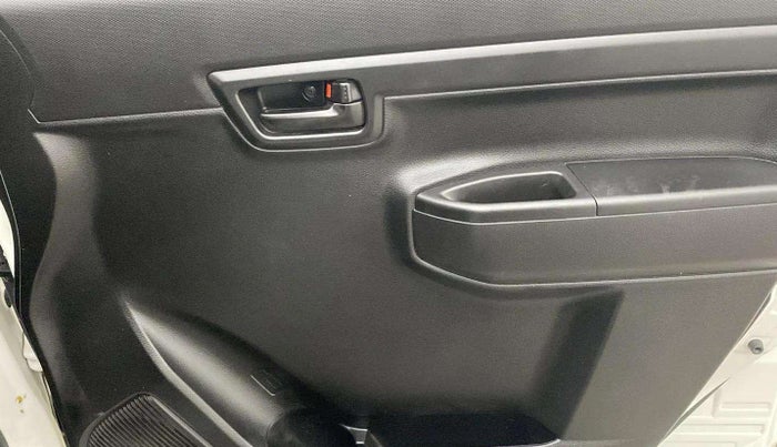 2024 Maruti S PRESSO VXI+, Petrol, Manual, 15,967 km, Driver Side Door Panels Control