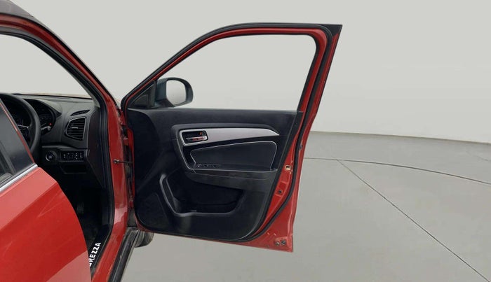 2020 Maruti Vitara Brezza ZXI PLUS DUAL TONE, Petrol, Manual, 48,290 km, RHS Front Door
