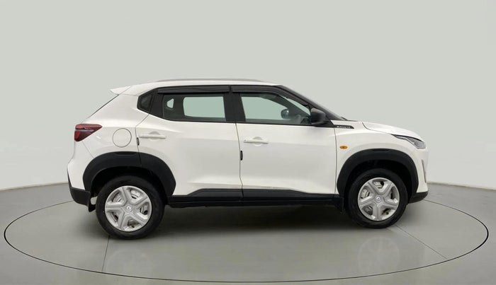 2024 Nissan MAGNITE XE, Petrol, Manual, 13,325 km, Right Side View