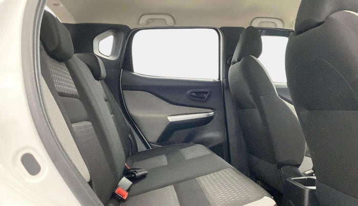 2024 Nissan MAGNITE XE, Petrol, Manual, 13,325 km, Right Side Rear Door Cabin