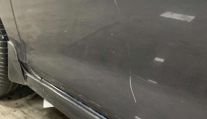 2021 Hyundai NEW I20 SPORTZ 1.2 AT, Petrol, Automatic, 70,214 km, Front passenger door - Minor scratches