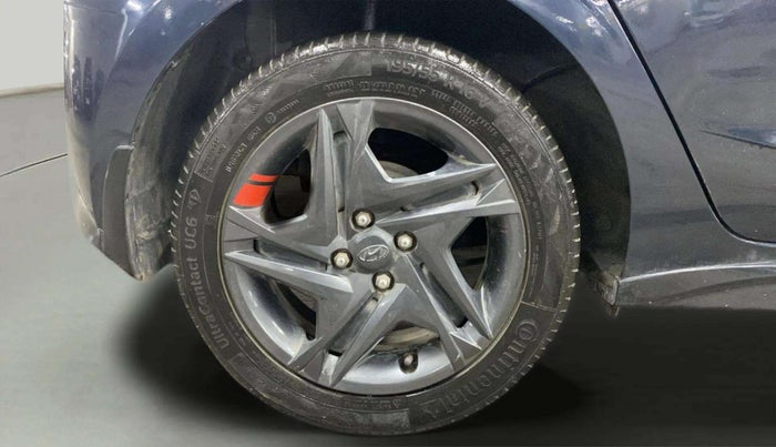2021 Hyundai NEW I20 SPORTZ 1.2 AT, Petrol, Automatic, 70,214 km, Right Rear Wheel