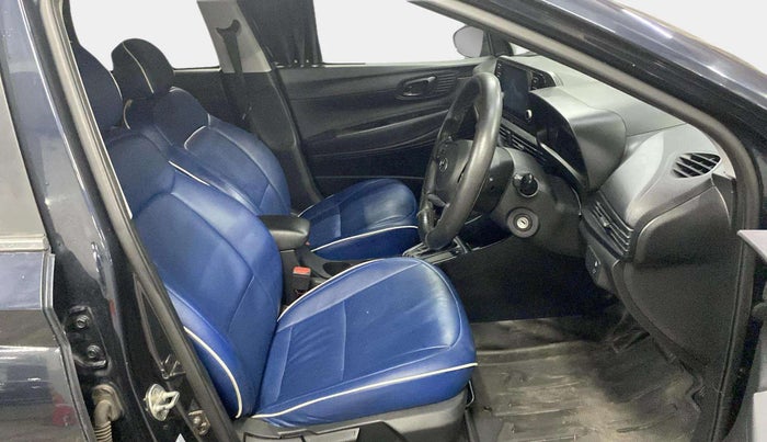 2021 Hyundai NEW I20 SPORTZ 1.2 AT, Petrol, Automatic, 70,214 km, Right Side Front Door Cabin