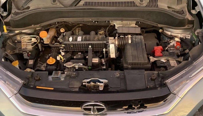 2023 Tata PUNCH ACCOMPLISHED DAZZLE SUNROOF CNG MT, CNG, Manual, 4,330 km, Open Bonet