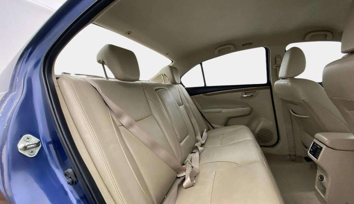 2018 Maruti Ciaz ALPHA 1.5 SHVS PETROL, Petrol, Manual, 32,241 km, Right Side Rear Door Cabin