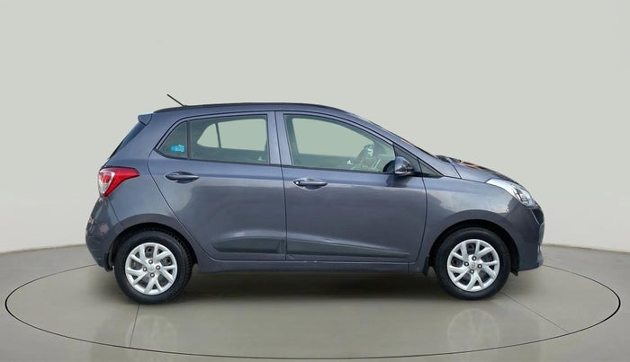 2018 Hyundai Grand i10 SPORTZ 1.2 KAPPA VTVT, Petrol, Manual, 49,292 km, Right Side View
