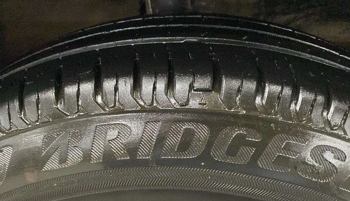 2018 Maruti Dzire VXI, Petrol, Manual, 38,310 km, Right Front Tyre Tread