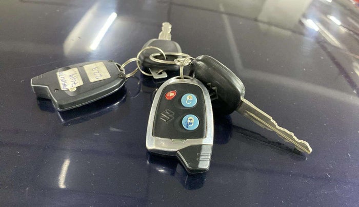 2018 Maruti Wagon R 1.0 LXI CNG, CNG, Manual, 11,434 km, Key Close Up
