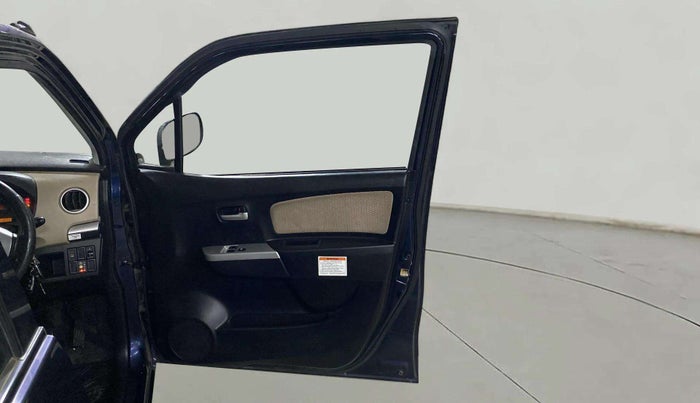 2018 Maruti Wagon R 1.0 LXI CNG, CNG, Manual, 11,434 km, RHS Front Door