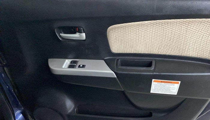 2018 Maruti Wagon R 1.0 LXI CNG, CNG, Manual, 11,434 km, Driver Side Door Panels Control