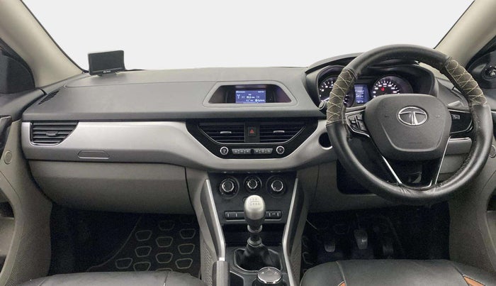 2018 Tata NEXON XM PETROL, Petrol, Manual, 44,651 km, Dashboard