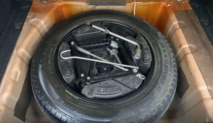 2018 Tata NEXON XM PETROL, Petrol, Manual, 44,651 km, Spare Tyre