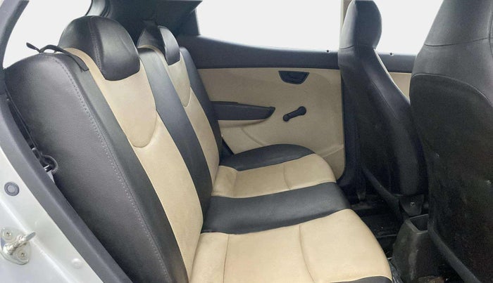 2015 Hyundai Eon ERA +, Petrol, Manual, 59,891 km, Right Side Rear Door Cabin