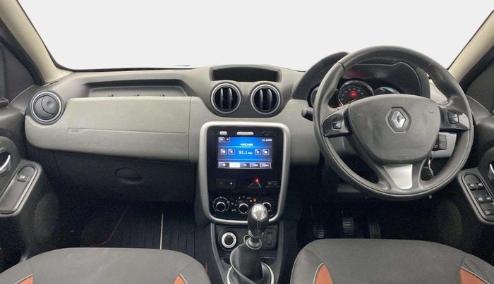 2014 Renault Duster 110 PS RXZ 4X4 MT DIESEL, Diesel, Manual, 1,02,282 km, Dashboard