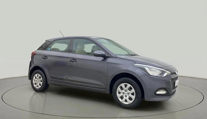 2016 Hyundai Elite i20 SPORTZ 1.2, Petrol, Manual, 55,585 km, Right Front Diagonal