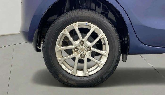 2023 Maruti Swift ZXI AMT, Petrol, Automatic, 15,431 km, Right Rear Wheel