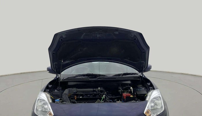 2023 Maruti Swift ZXI AMT, Petrol, Automatic, 15,431 km, Open Bonet
